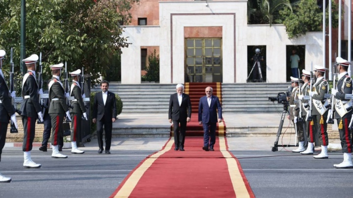 عارف عازم ترکمنستان شد