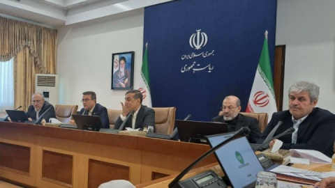 نخستین نشست کارگروه نظام پرداخت حقوق کارکنان دولت مبتنی بر عملکرد تشکیل شد