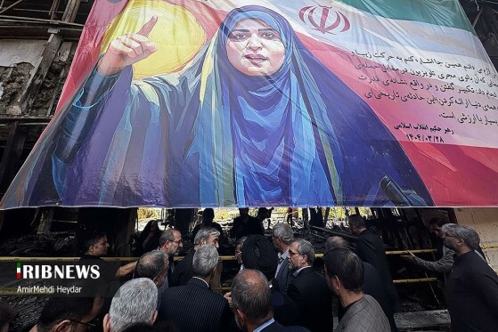 بازدید اعضای کمیسیون امنیت ملی مجلس از ساختمان شیشهای رسانه ملی