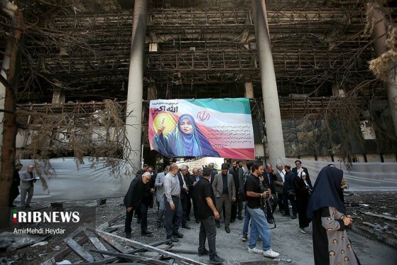 بازدید اعضای کمیسیون امنیت ملی مجلس از ساختمان شیشهای رسانه ملی