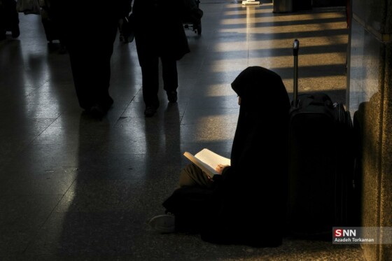 زائران اربعین حسینی در راه آهن تهران