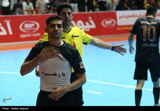 دیدار تیم‌های فوتسال گیتی‌پسند اصفهان و فولاد هرمزگان