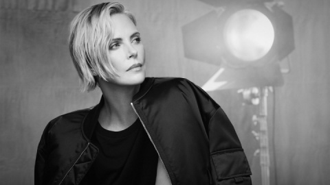 رویدادهای تاریخی ۱۵ و ۱۶ مرداد