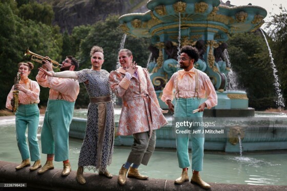 برگزاری فوتوکال «چگونه در برابر تاریخ پیروز شویم» به عنوان بخشی از جشنواره فرینج ادینبورگ