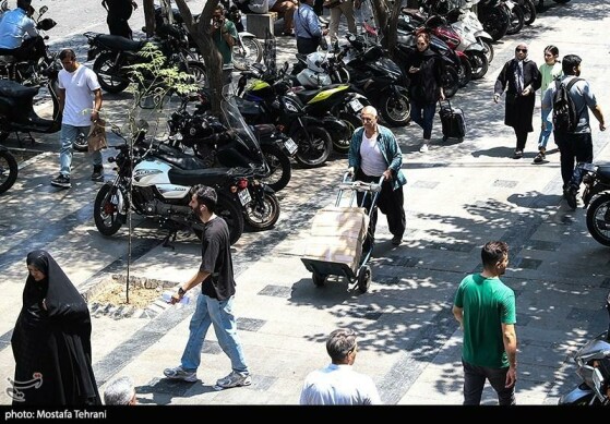 بازار تهران در روز تعطیل پایتخت