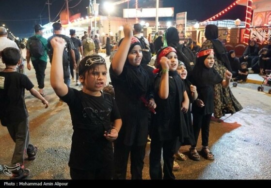 حضور کودکان در مسیر اربعین