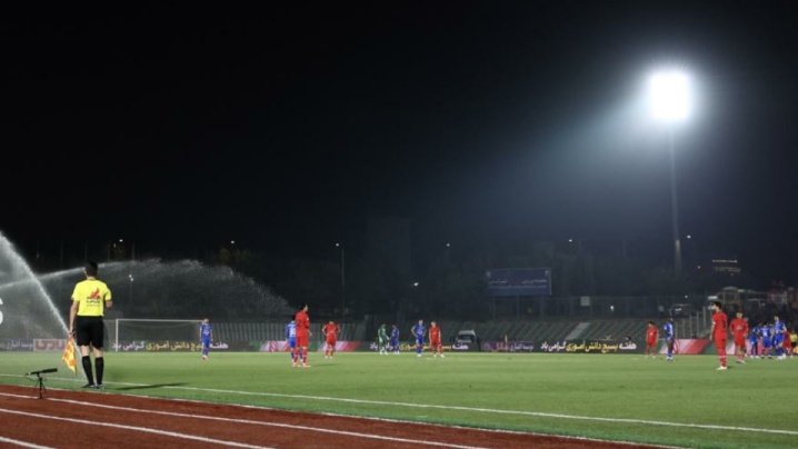 چمن بی‌کیفیت بلای جان استقلال و پرسپولیس می‌شود؟