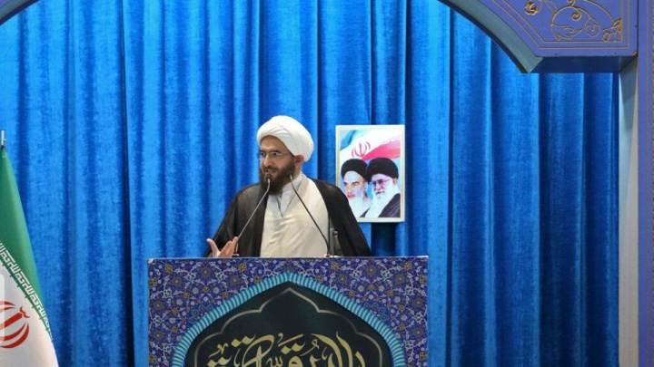 دشمن بر گسل‌های قومی، مذهبی، سیاسی و نسلی طمع دارد