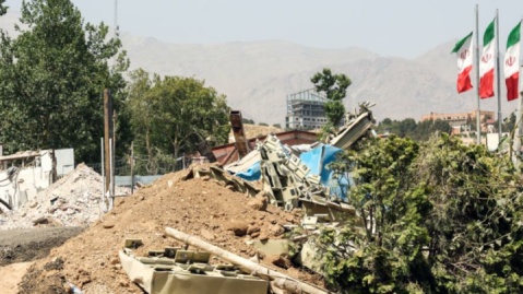 روند بازگشت مددجویان به زندان اوین آغاز شد