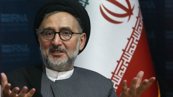 صداقت پزشکیان وی را در میان مردم مقبول نگاه داشته است/ صدای مردم را بشنویم