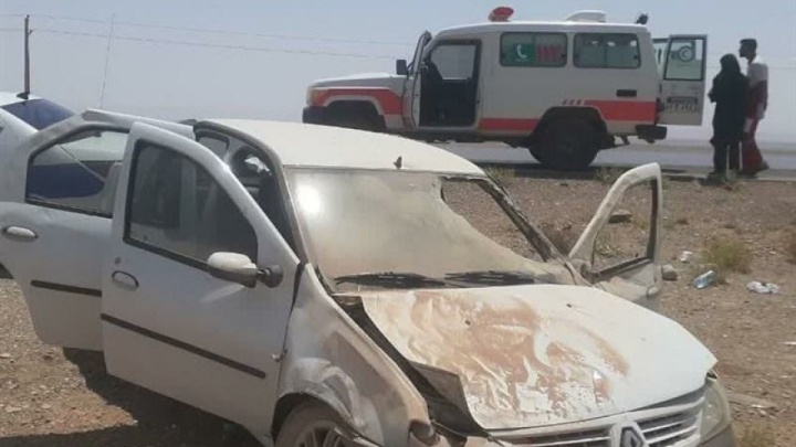 ۵ مصدوم در واژگونی خودرو در جاده سرخه به آرادان
