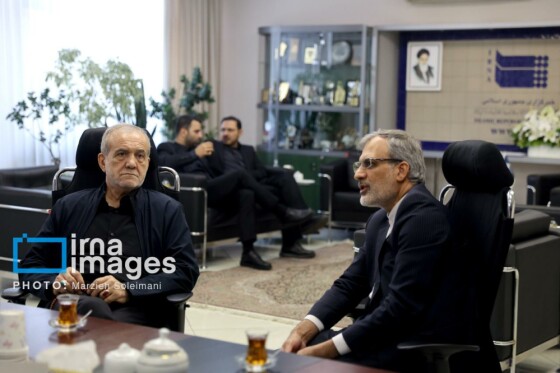 حضور سرزده رئیس‌جمهور در خبرگزاری ایرنا