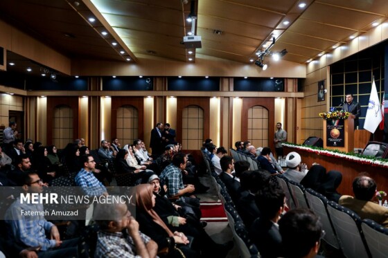 مراسم تجلیل از مدال آوران المپیادهای جهانی