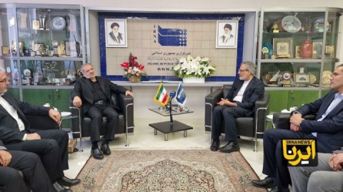 وزیر آموزش و پرورش از ایرنا بازدید کرد