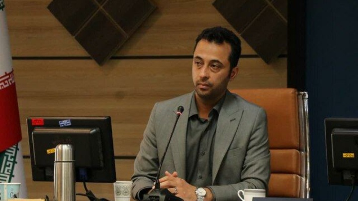 آقای تاج لطفا داور VAR استقلال و ملوان را ببخشید!