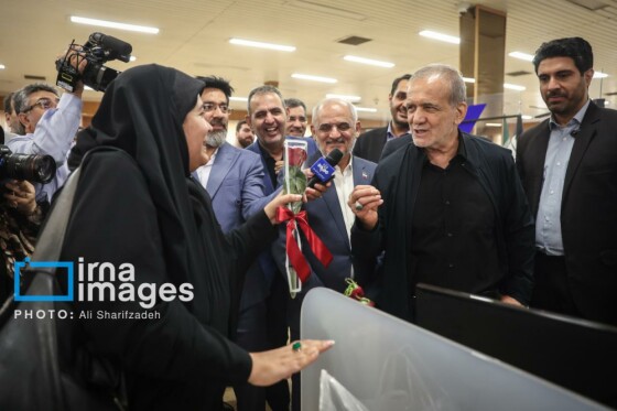 حضور سرزده رئیس‌جمهور در خبرگزاری ایرنا