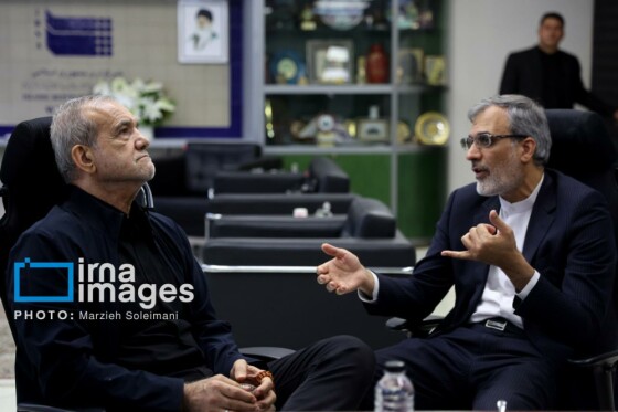 حضور سرزده رئیس‌جمهور در خبرگزاری ایرنا