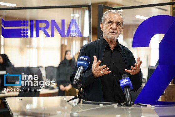 حضور سرزده رئیسجمهور در خبرگزاری ایرنا