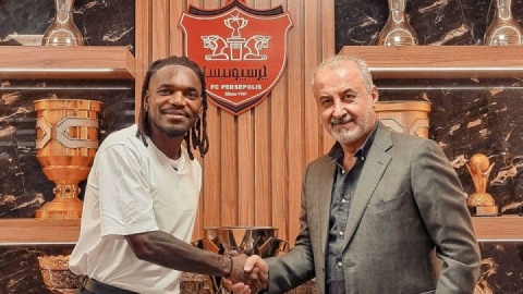 تیوی بیفوما، خرید جدید پرسپولیس از سوی فیفا محروم شد