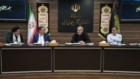 توسعه نیازمند میدان‌دادن به نخبگان است/ انتقال پایتخت یک ضرورت زیست محیطی است