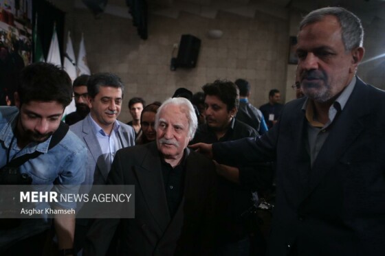 مرحوم استاد محمود فرشچیان