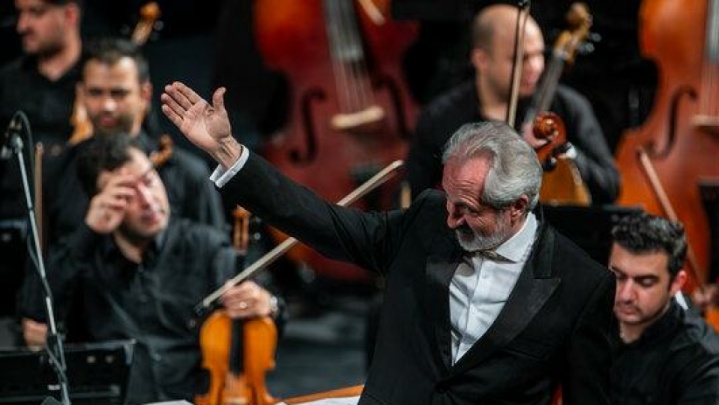 شنیدن صداهای قدیمی خاطره‌ساز در کنسرت ارکستر موسیقی ملی