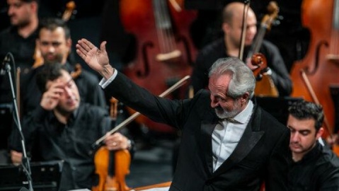 شنیدن صداهای قدیمی خاطرهساز در کنسرت ارکستر موسیقی ملی