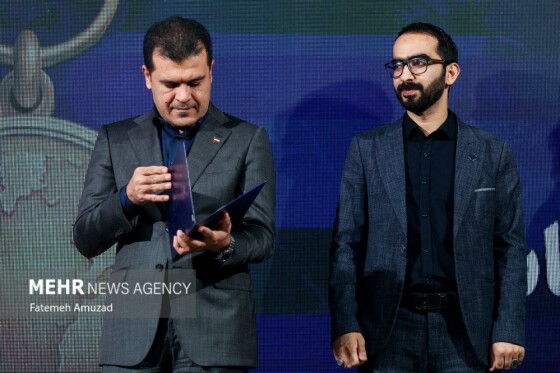 مراسم تجلیل از مدال آوران المپیادهای جهانی