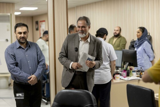 بازدید رییس سازمان سینمایی کشور از روزنامه ایران