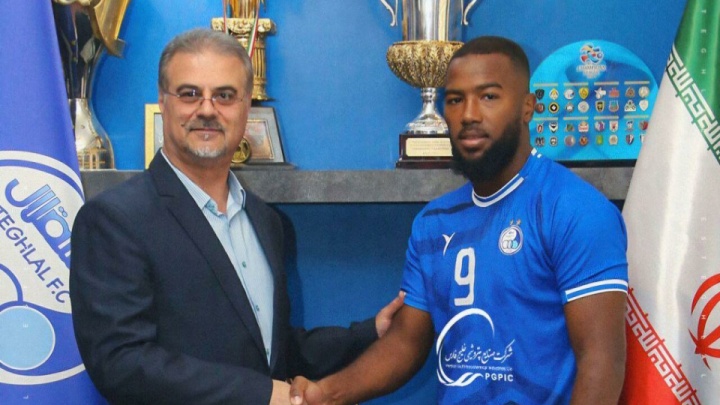 داکنز نازون به استقلال پیوست