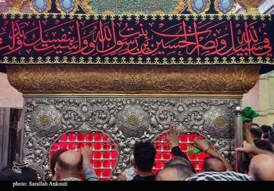 حرم امام حسین (ع) در آستانه اربعین؛ دریای اشک و زمزمه عاشقان