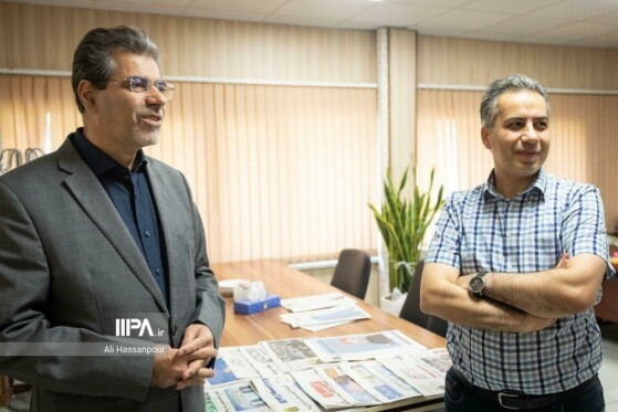 بازدید رئیس صندوق بازنشستگی کشوری از روزنامه ایران