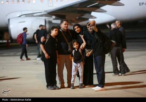 پرواز مسافران اربعین حسینی از فرودگاه همدان / عکاس: عبدالرحمن رافتی