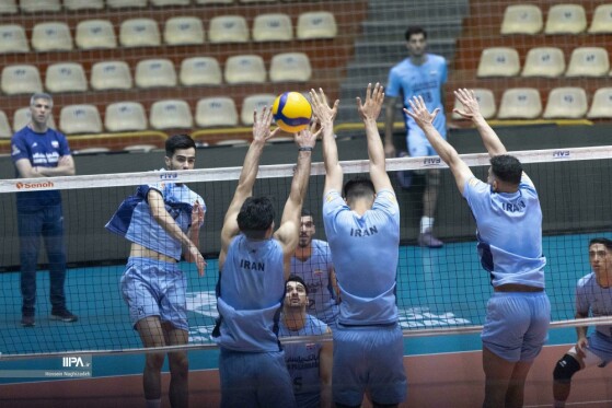 آخرین تمرین تیم ملی والیبال زیر ۲۱ سال مردان قبل از اعزام به مسابقات جهانی