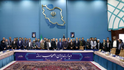 نقد آری، کارشکنی ممنوع