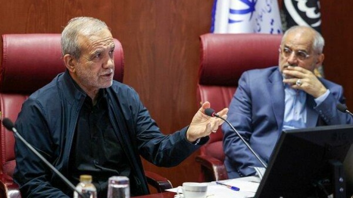 پزشکیان: شناسنامه‌دار کردن کالاها راهکار نجات از قاچاق و احتکار است