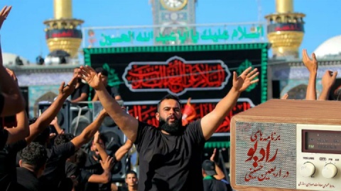 رادیو، همراه زائران اربعین از نجف تا کربلا/ صدای اربعین از همه شبکه‌های رادیویی طنین‌انداز می‌شود