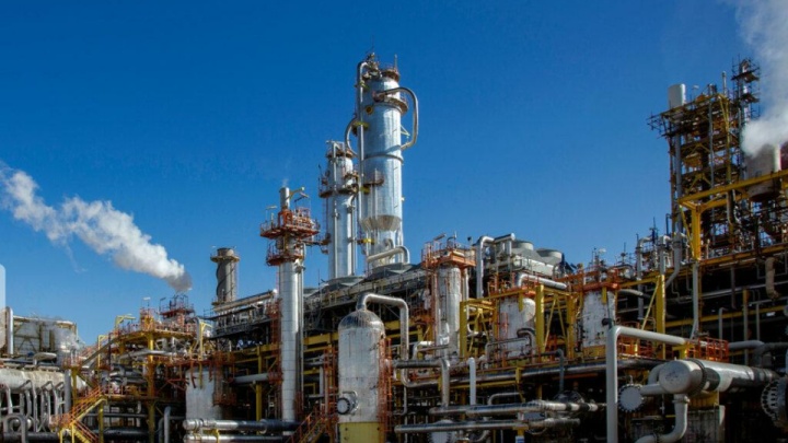 تحقق اهداف صنعت پتروشیمی به ۲۴ میلیارد دلار سرمایه نیاز دارد