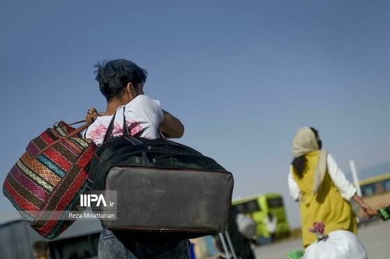 بازگشت افغانستانیهای غیرمجاز از مرز دوغارون