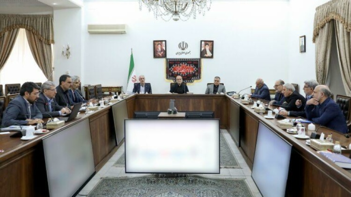 طرح مشترک وزارت نفت و صندوق توسعه ملی برای جهش تولید ۲۵۰ هزار بشکه‌ای نفت