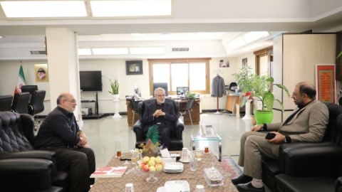 رادیو اربعین؛ پل ارتباطی دلهای زائران با حال و هوای کربلای معلی