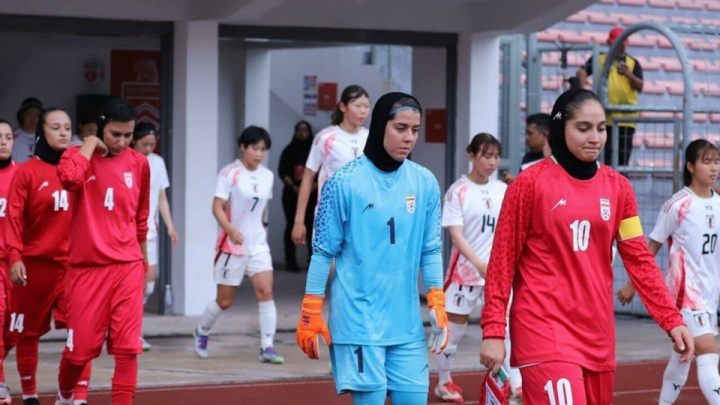 حسن‌زاده: باید مربی باتجربه‌تری برای تیم دختران انتخاب می‌کردند