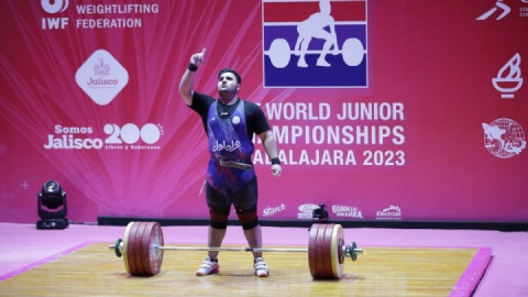 نابغه اردبیلی زیر ذرهبین فدراسیون بینالمللی وزنهبرداری