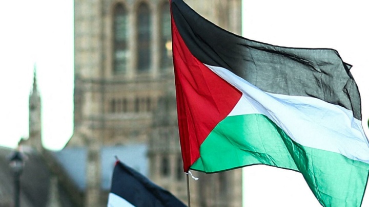 اسپانیا از طرح ماکرون حمایت کرد