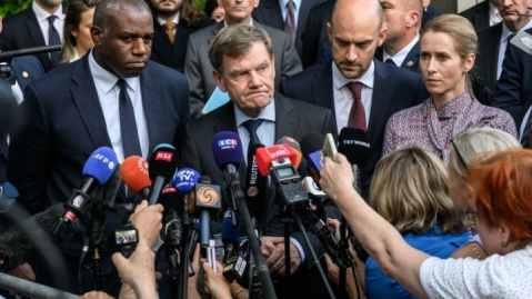 اعلام آمادگی فرانسه، آلمان و بریتانیا برای بازگرداندن تحریم‌ها علیه ایران