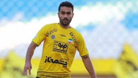 پارگی رباط صلیبی کریمی تایید شد