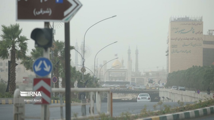 پیش‌بینی وزش باد و گردوخاک در قم طی امروز و فردا