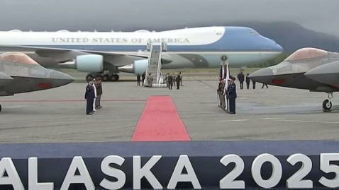 ترامپ وارد آلاسکا شد