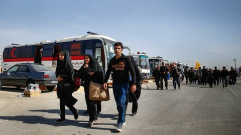 ۱۲۴ هزار زائر اربعین در شبانه‌روز گذشته از مرز مهران تردد کردند