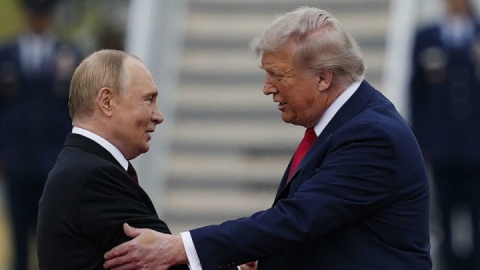 چرا کارشناسان غربی «پوتین» را برنده دیدار با «ترامپ» می‌دانند؟